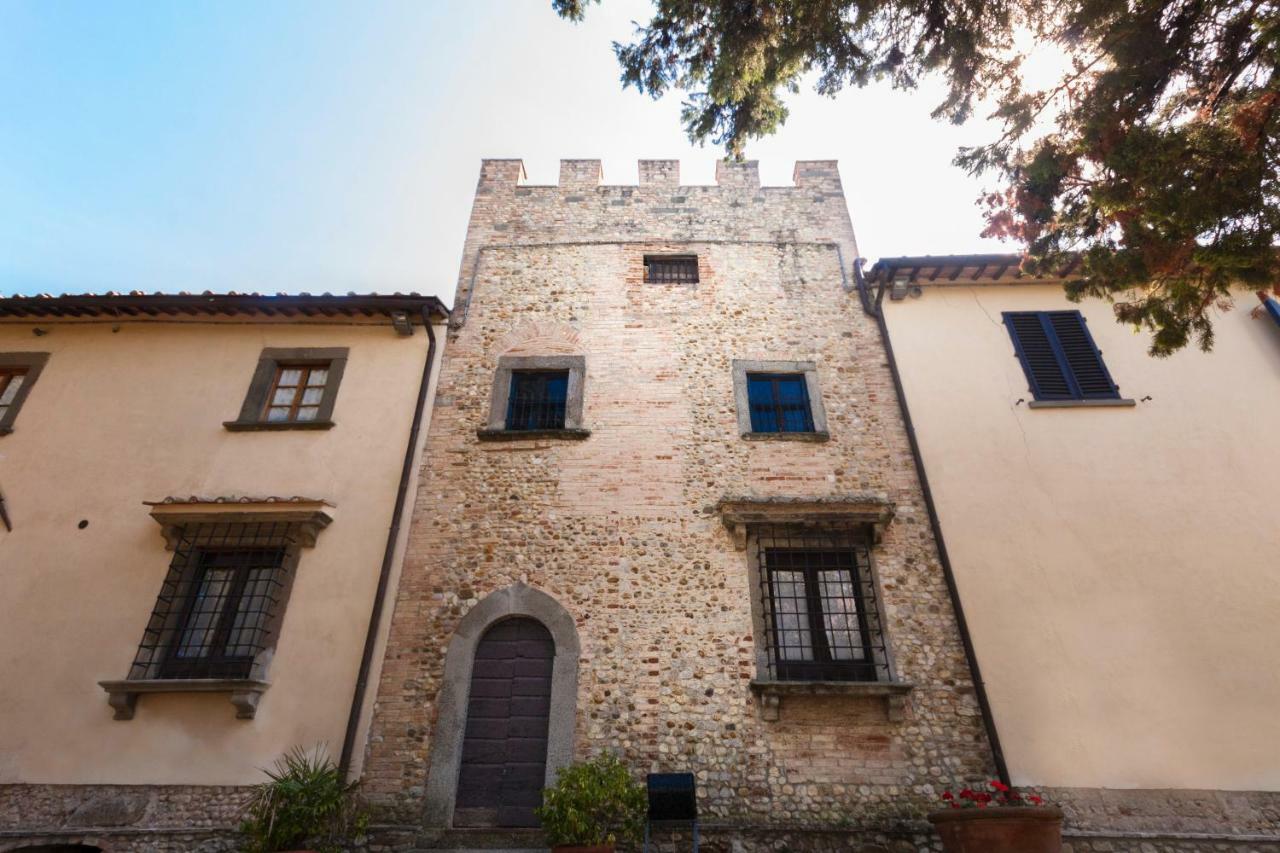 Апартаменты Castello Di Fezzana Монтеспертоли Экстерьер фото