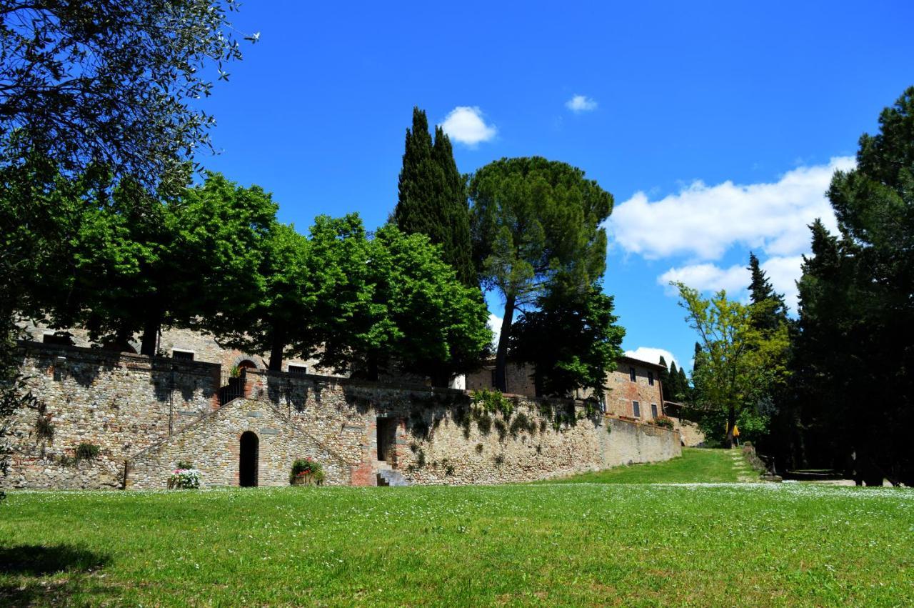Апартаменты Castello Di Fezzana Монтеспертоли Экстерьер фото